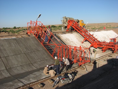 Integrated irrigation network and surface drainage of Doosti Dam